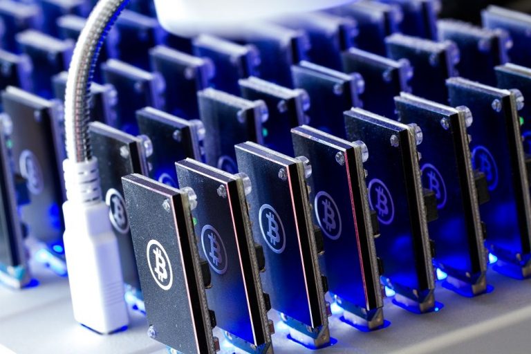 What is Bitcoin Mining? Process, Concepts, and Mechanisms